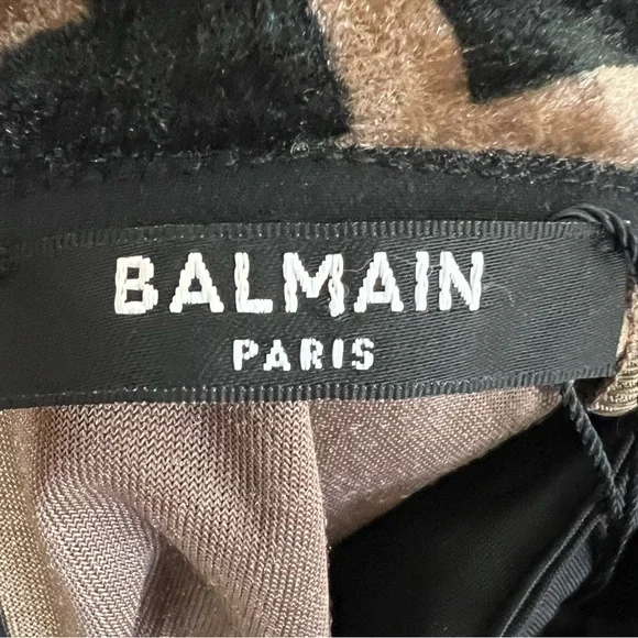Balmain Paris Velvet Monogram Logo Top Size 40 NWOT Designer Long Sleeve Luxury - Picture 4 of 8
